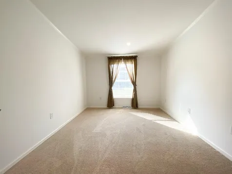 32 Bell Drive Salem NH 03079