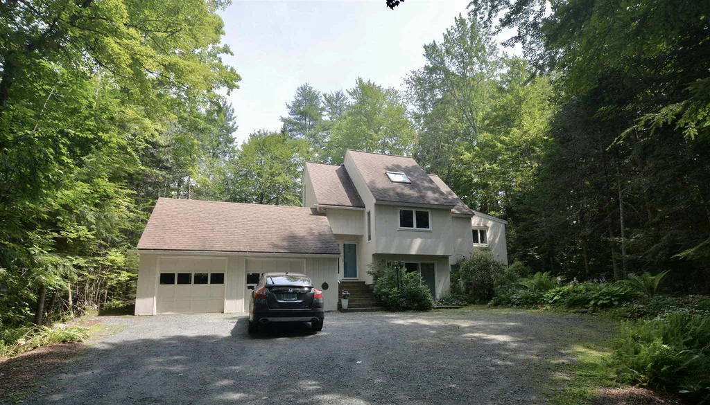 33 Longwood Drive Grantham NH 03753