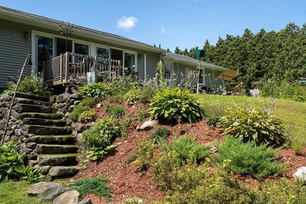 5 Orchard Drive Hooksett NH 03106