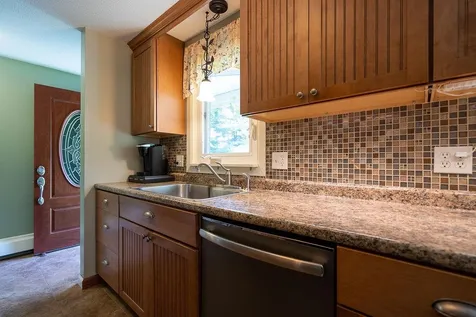 5 Orchard Drive Hooksett NH 03106