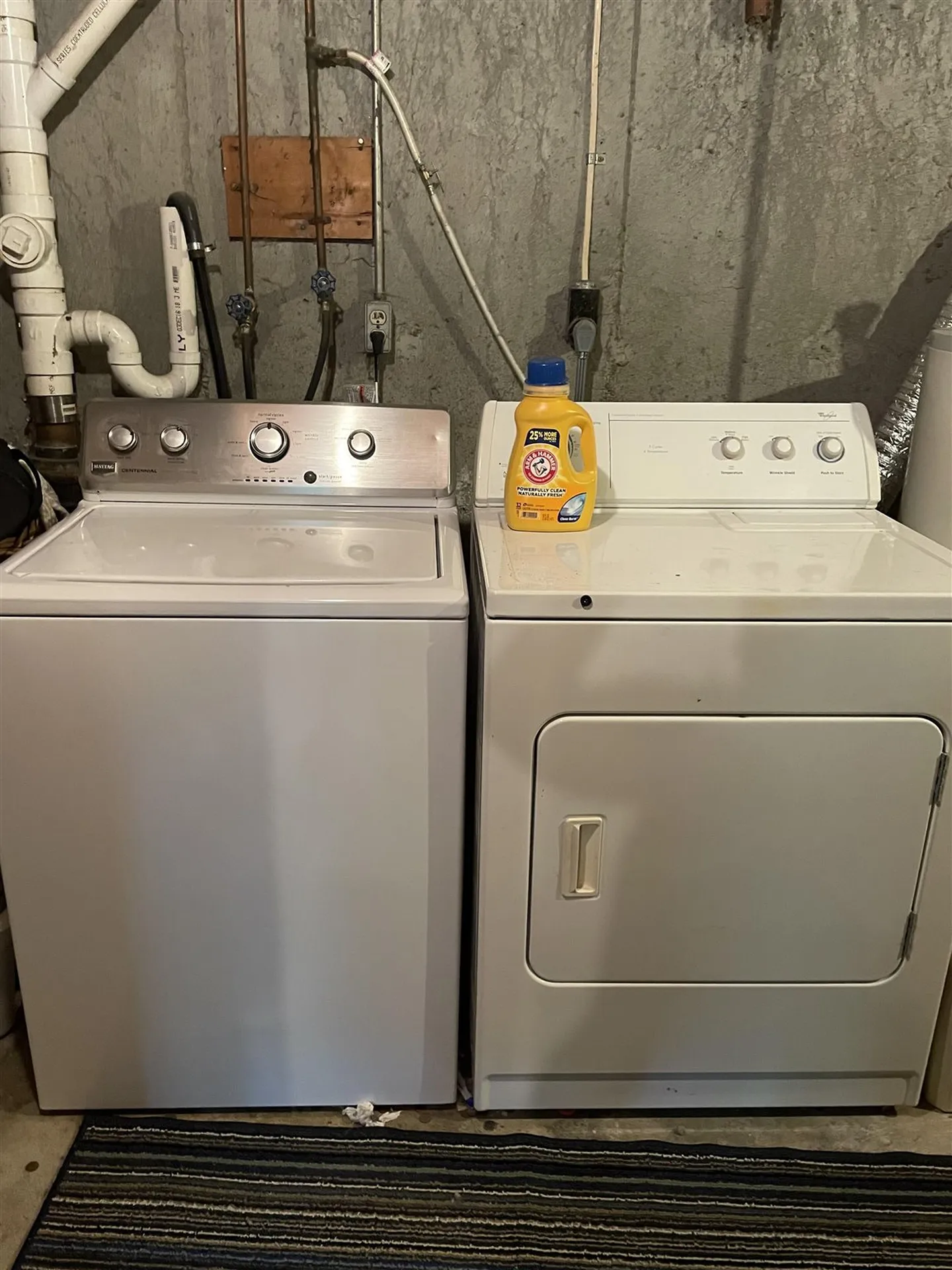 16 Budron Avenue Salem NH 03079