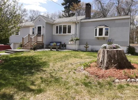 16 Budron Avenue Salem NH 03079