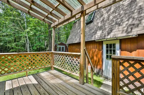 37 Meadow Lane Auburn NH 03032