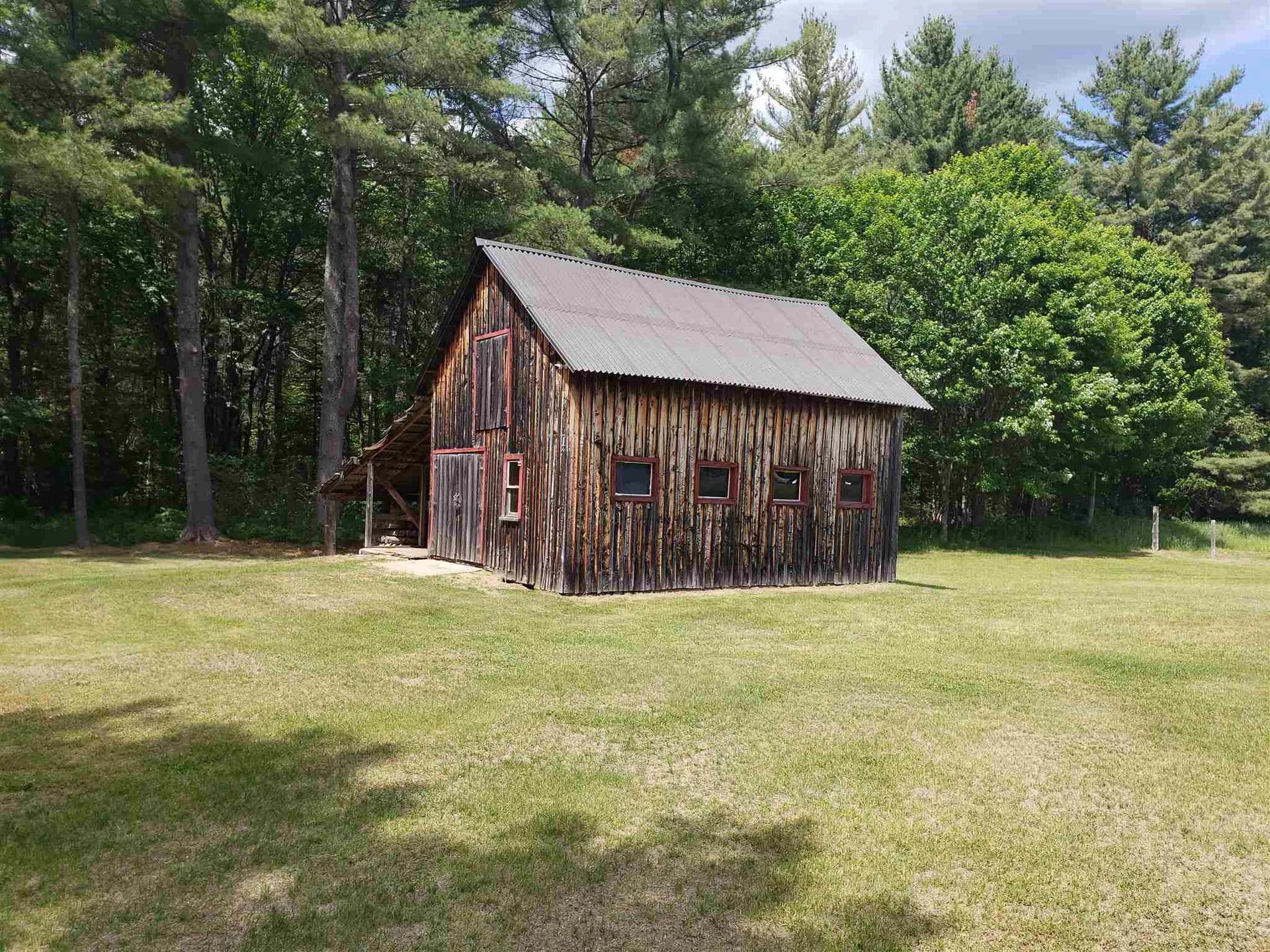 724 Northside Road Stark NH 03582