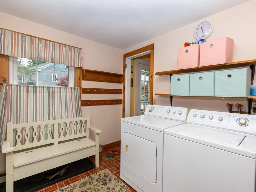74 Park Street Exeter NH 03833