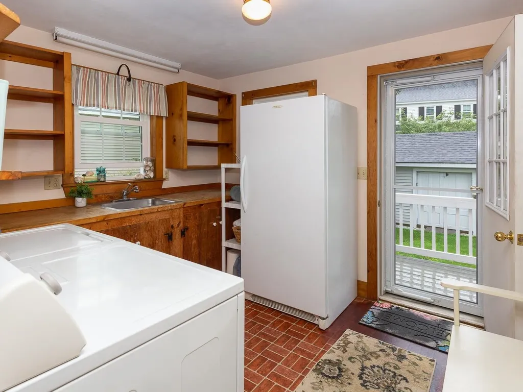 74 Park Street Exeter NH 03833