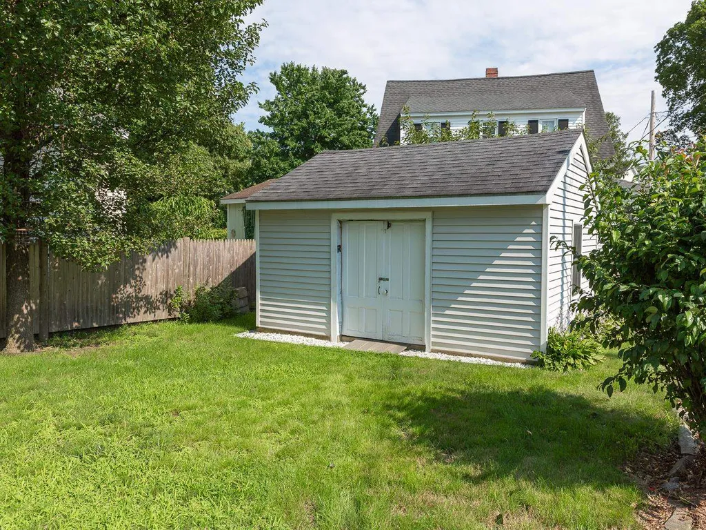 74 Park Street Exeter NH 03833