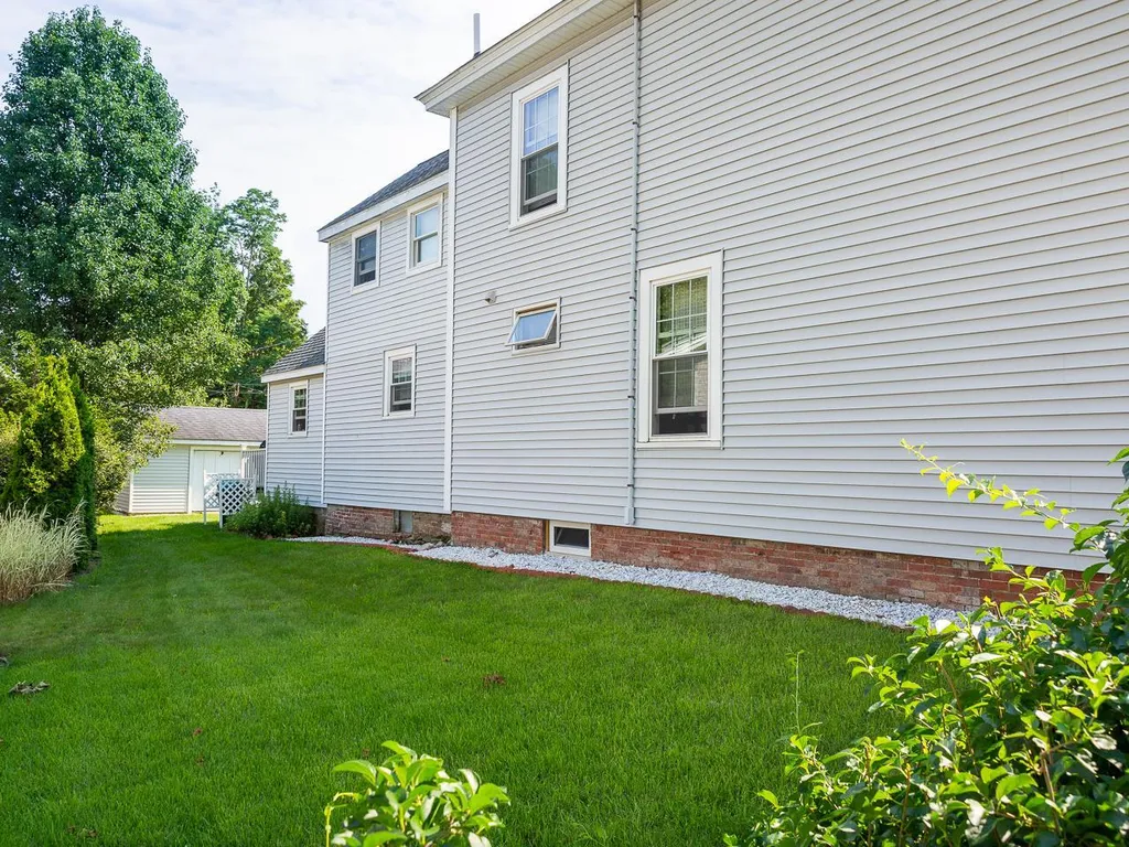 74 Park Street Exeter NH 03833