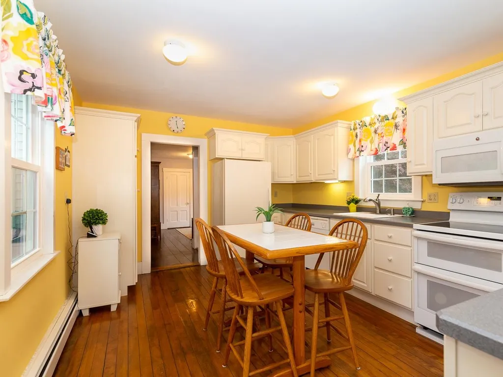 74 Park Street Exeter NH 03833