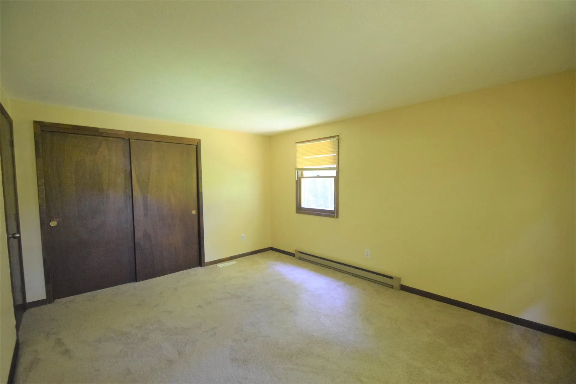 24 Ledgewood Drive Derry NH 03038