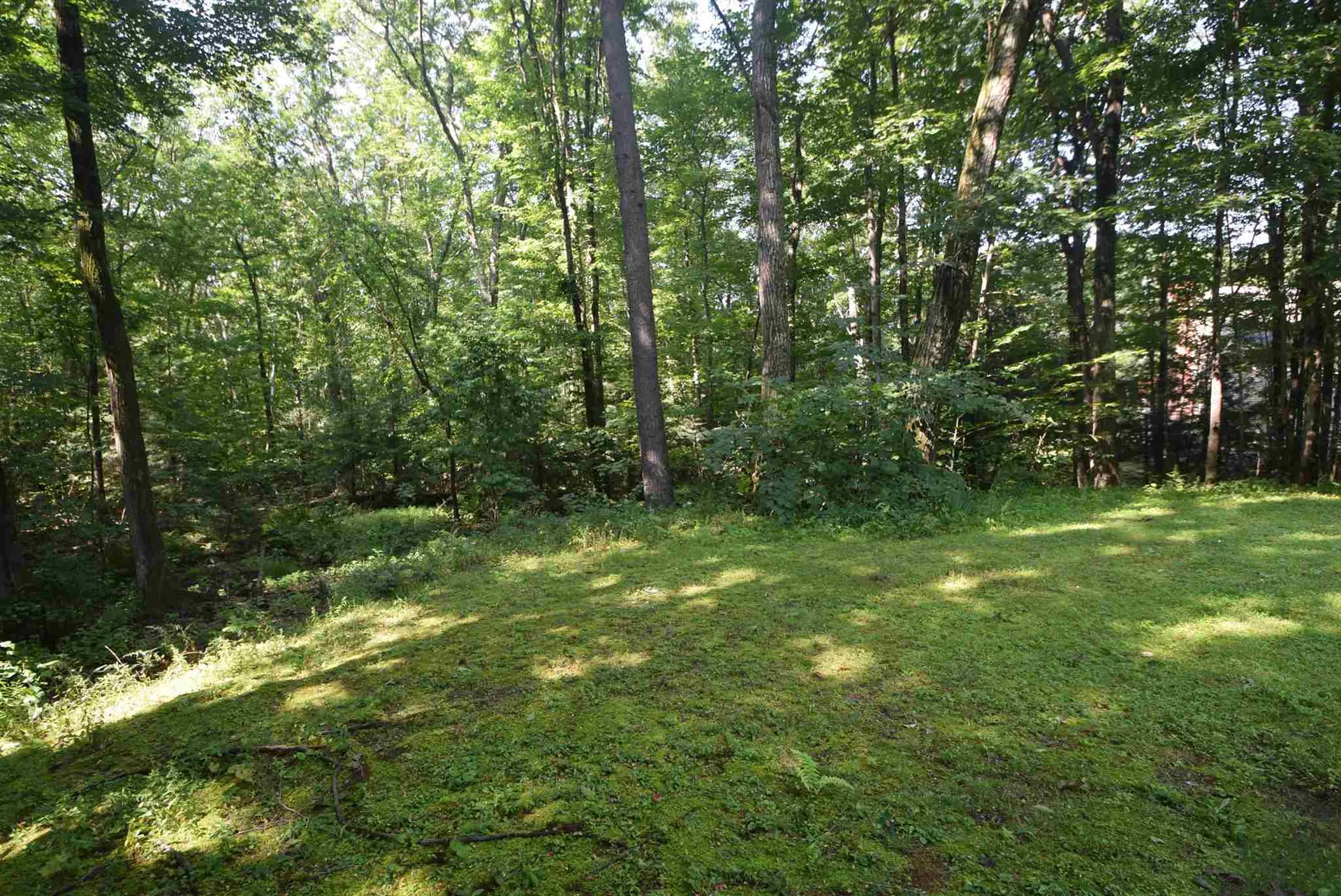 24 Ledgewood Drive Derry NH 03038