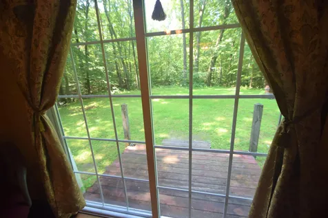 24 Ledgewood Drive Derry NH 03038