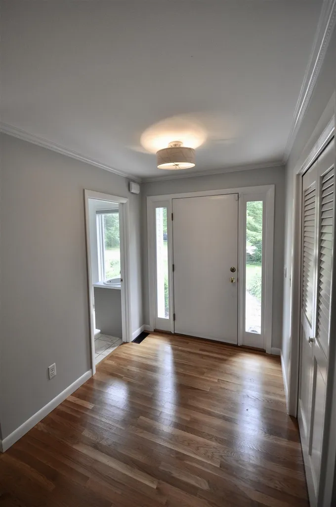 27 Orchard Drive Hollis NH 03049