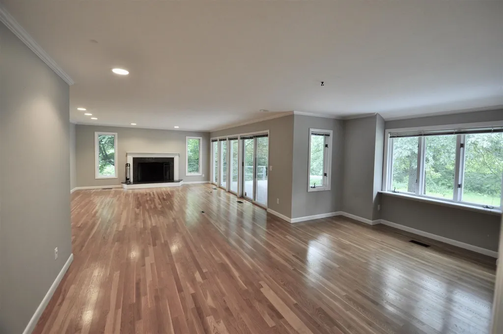 27 Orchard Drive Hollis NH 03049