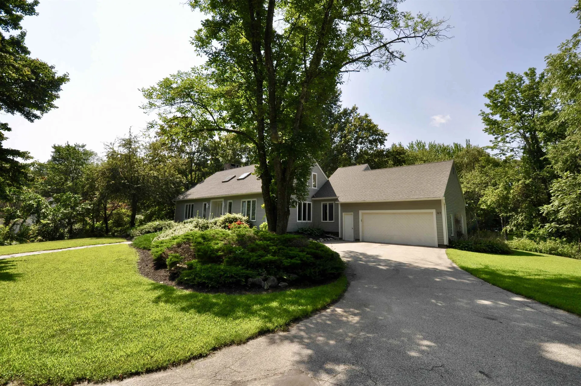 27 Orchard Drive Hollis NH 03049