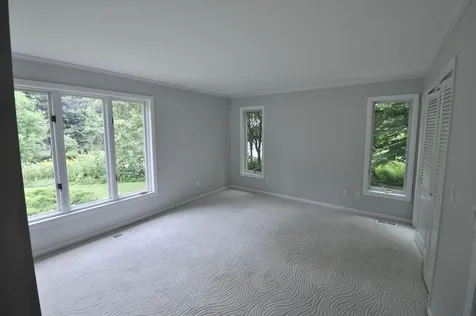 27 Orchard Drive Hollis NH 03049