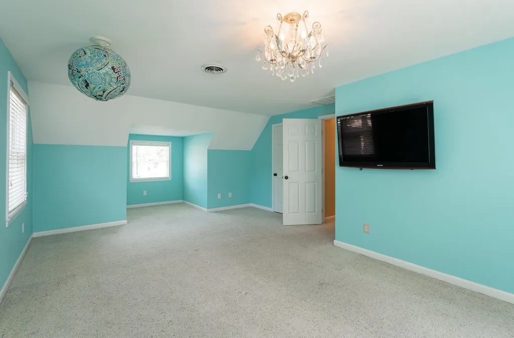 16 Huckleberry Lane Hampton NH 03842