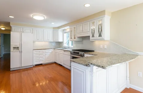 16 Huckleberry Lane Hampton NH 03842