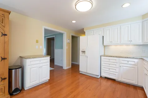 16 Huckleberry Lane Hampton NH 03842