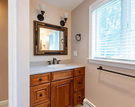 16 Huckleberry Lane Hampton NH 03842