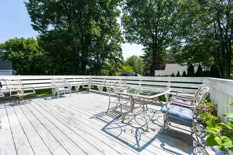 16 Huckleberry Lane Hampton NH 03842