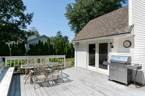 16 Huckleberry Lane Hampton NH 03842