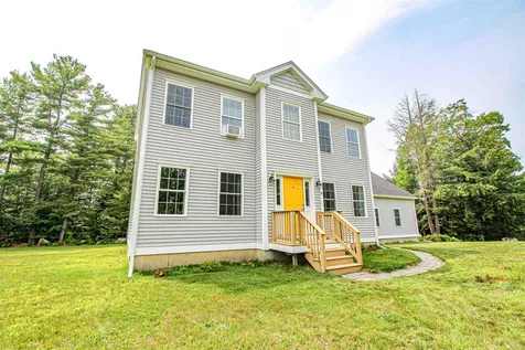 9 Mill Pond Road Northwood NH 03261