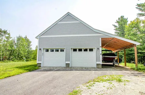 9 Mill Pond Road Northwood NH 03261