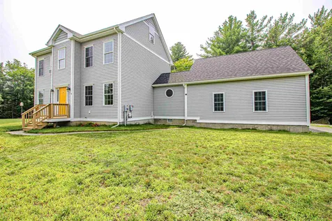 9 Mill Pond Road Northwood NH 03261
