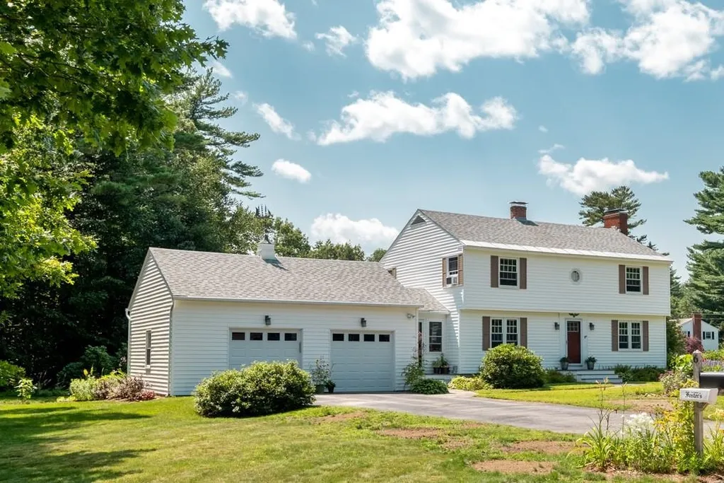 6 Concord Way Dover NH 03820