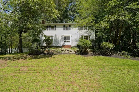 20 Jana Lane Stratham NH 03885