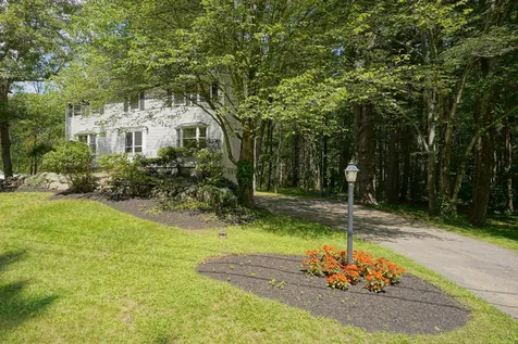 20 Jana Lane Stratham NH 03885