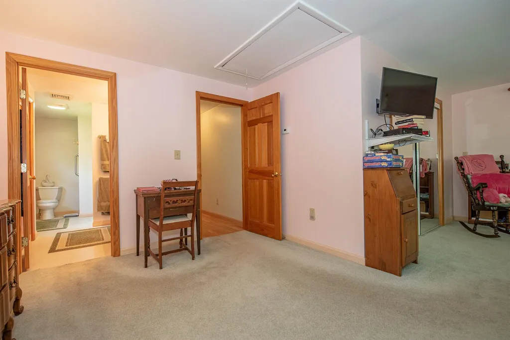 79 Castle Lane Bristol NH 03222