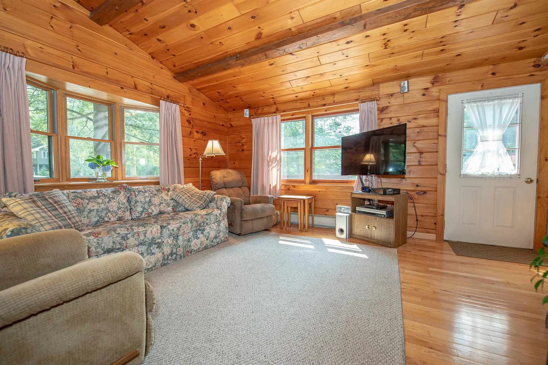 79 Castle Lane Bristol NH 03222