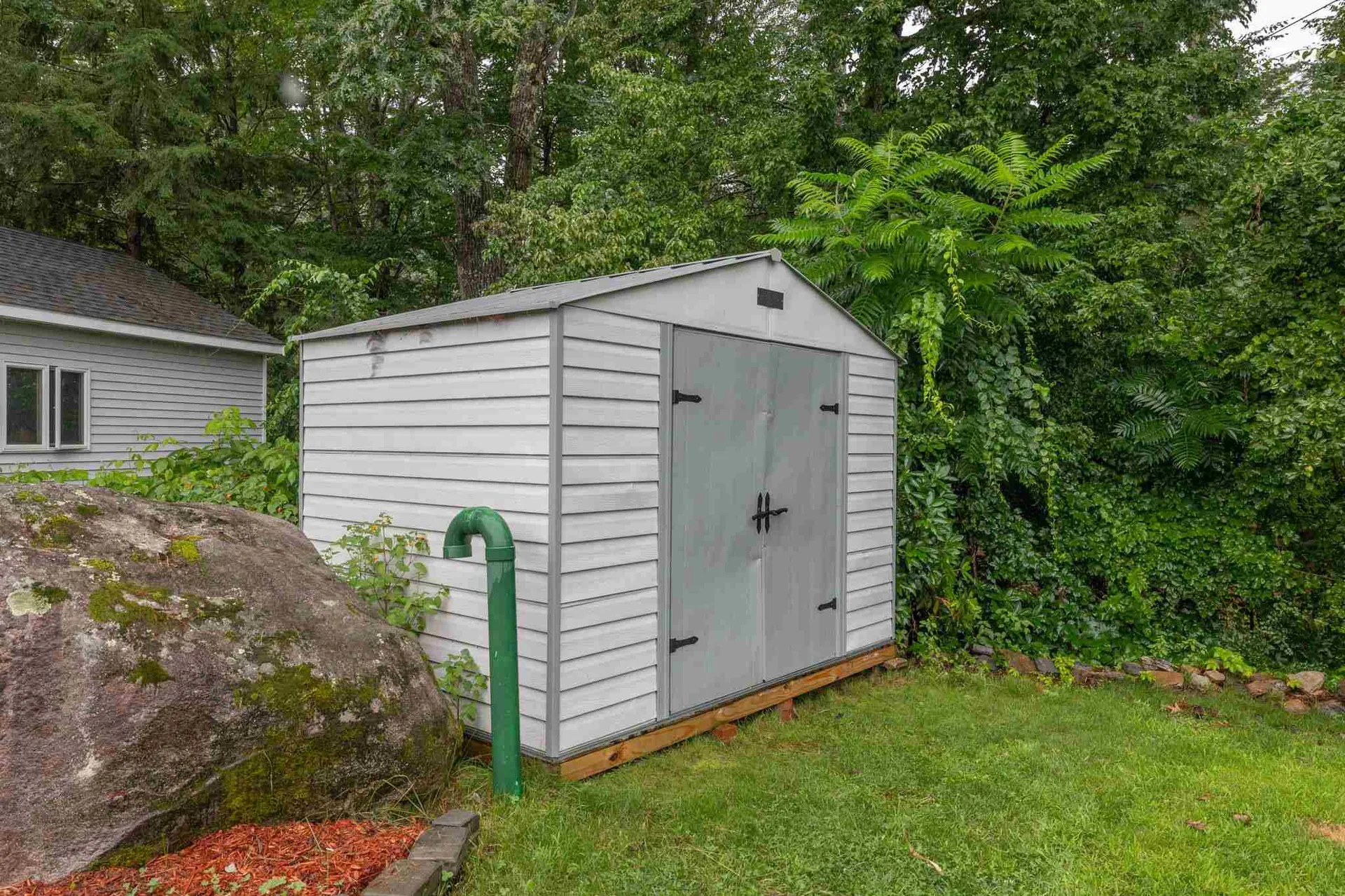30 Seaman Point Road Nottingham NH 03290
