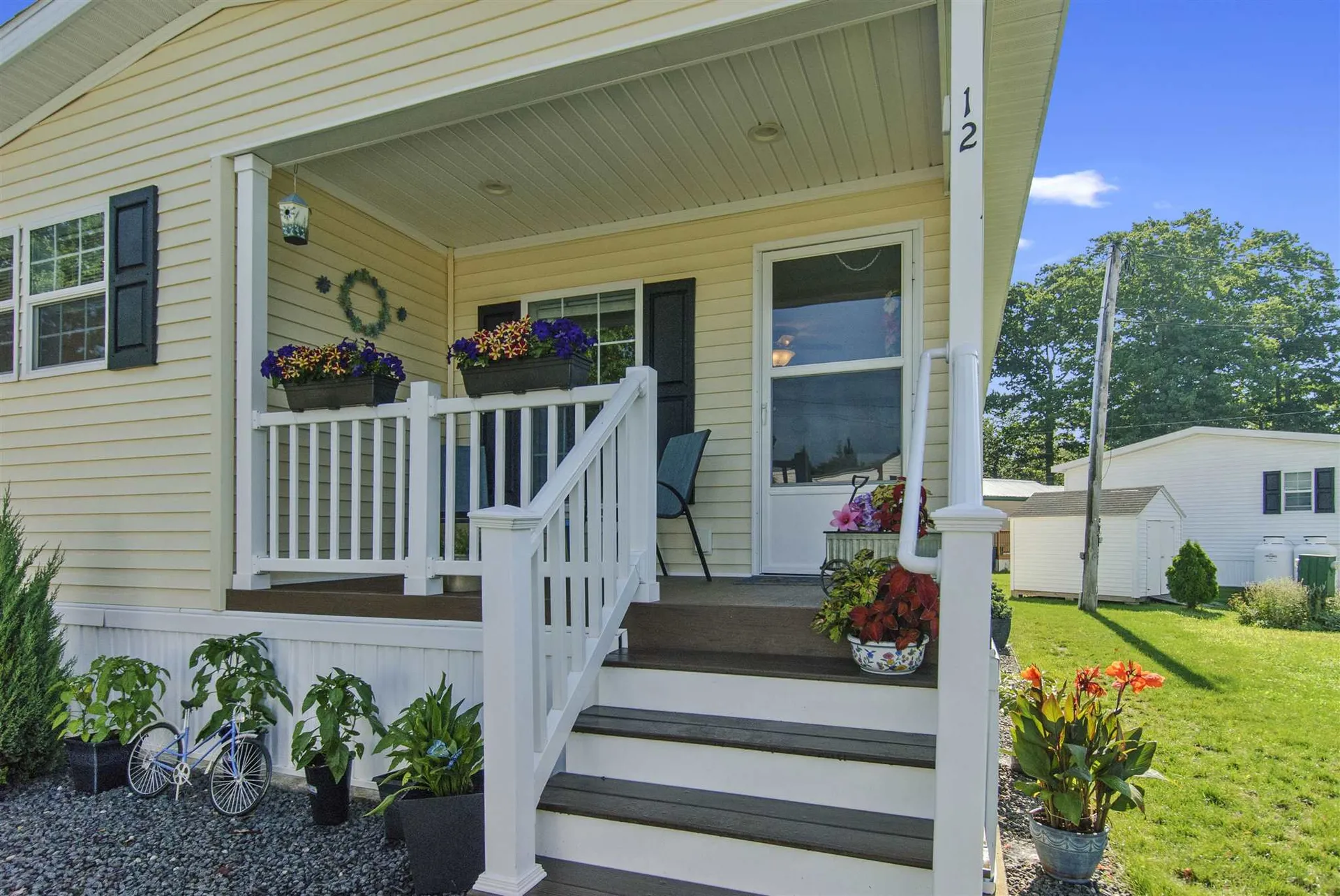 12 Black Forest Road North Hampton NH 03862