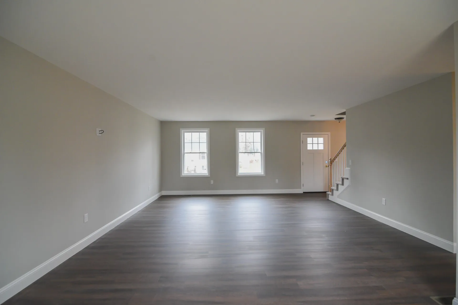 38 Regina Avenue Raymond NH 03077