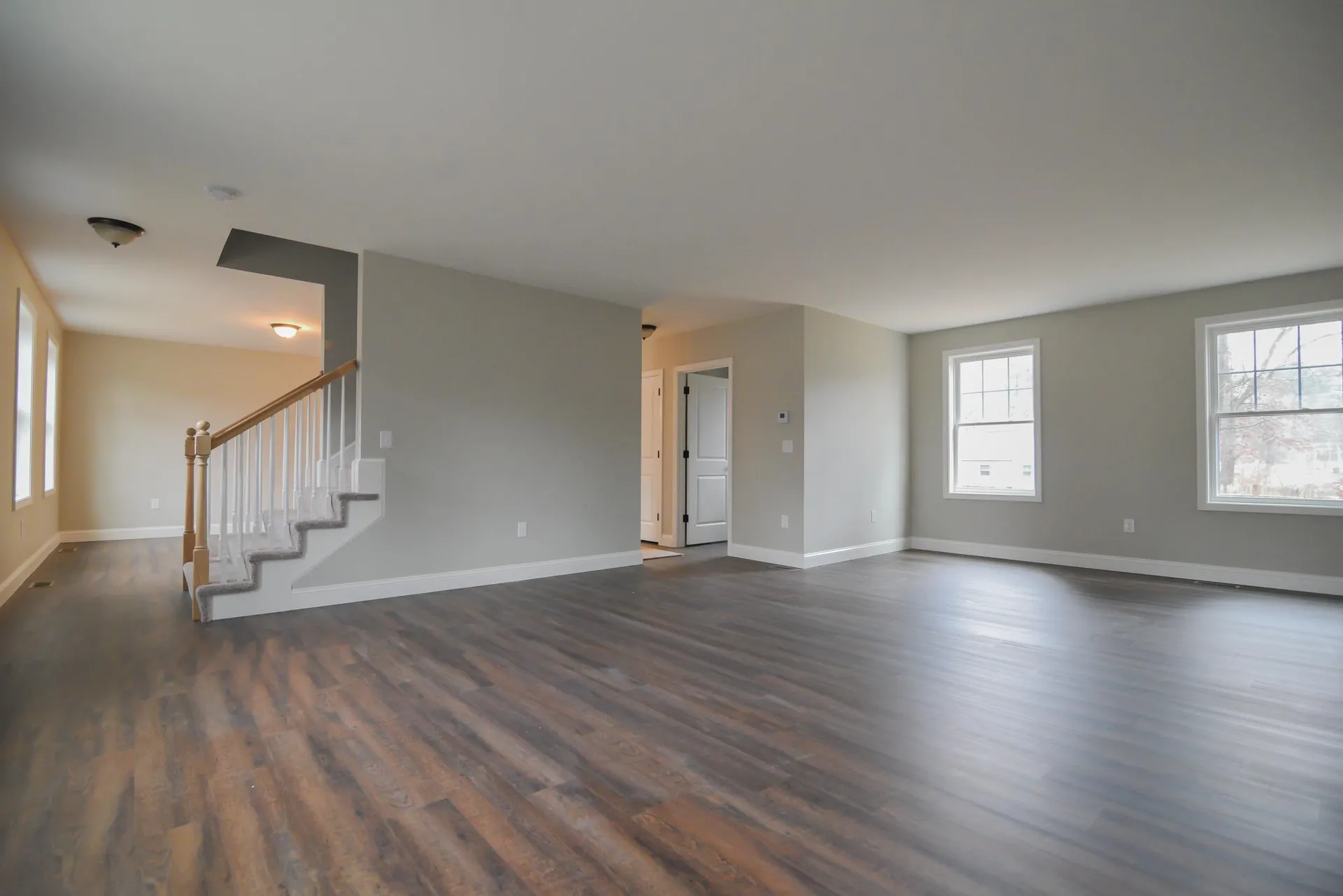 38 Regina Avenue Raymond NH 03077