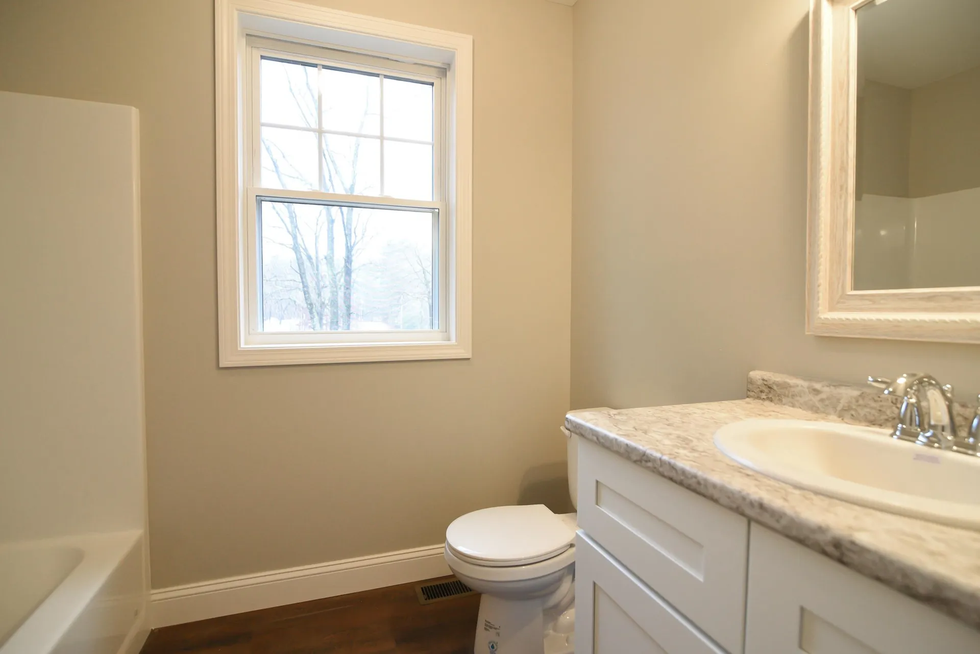 38 Regina Avenue Raymond NH 03077