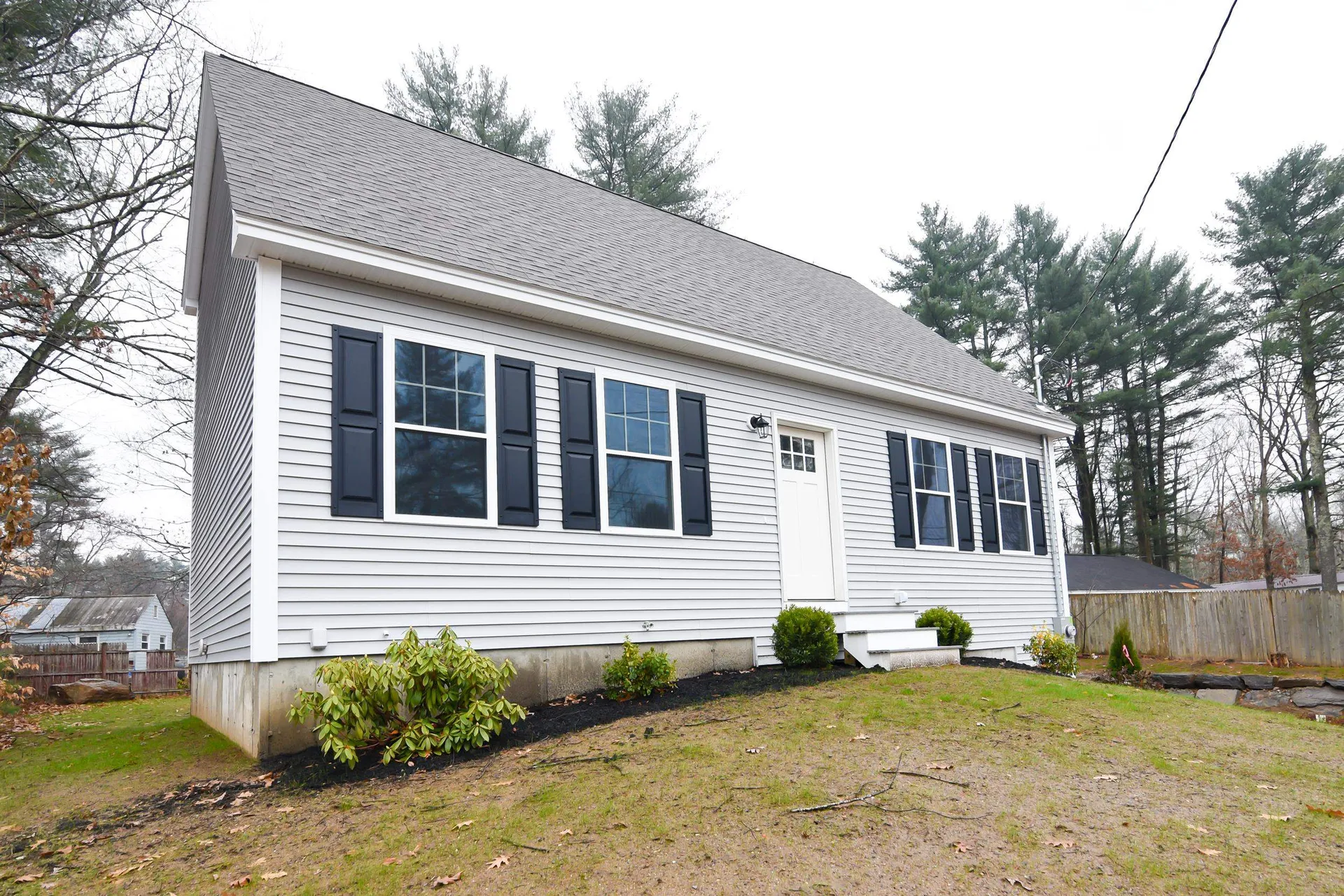 38 Regina Avenue Raymond NH 03077