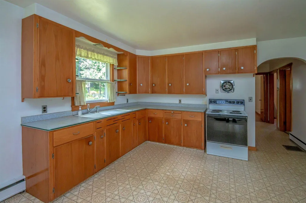 1871 Riverside Drive Berlin NH 03570