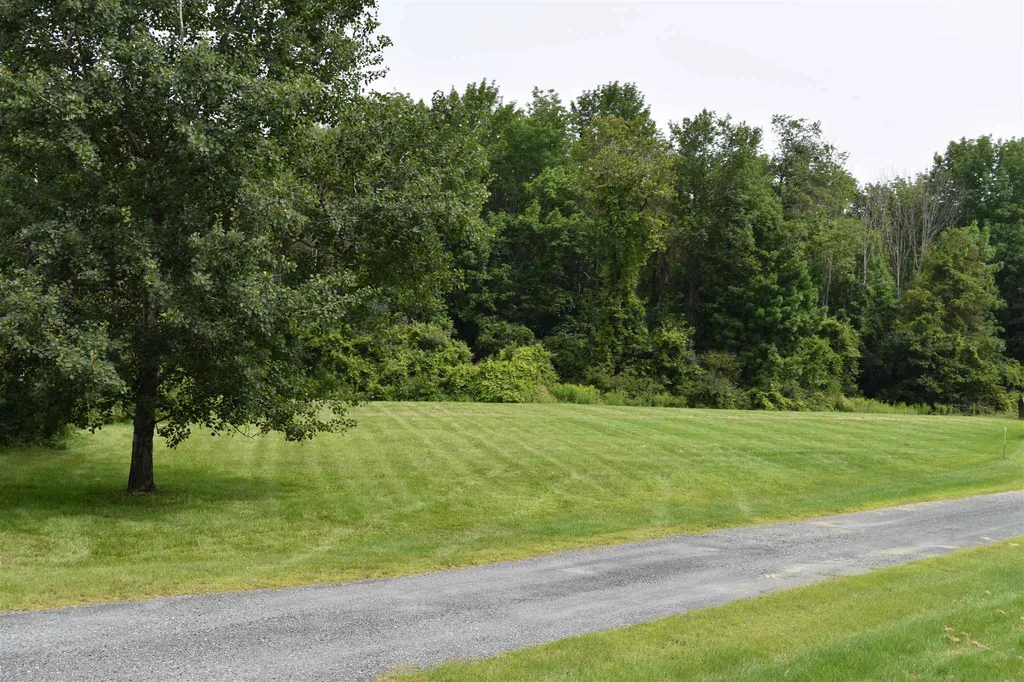 Riverside Drive Lebanon NH 03766