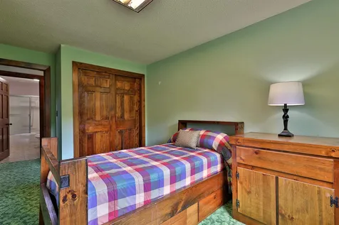 87 Twitchell Settlement Rochester VT 05767