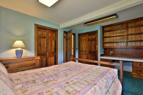 87 Twitchell Settlement Rochester VT 05767