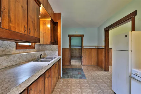87 Twitchell Settlement Rochester VT 05767