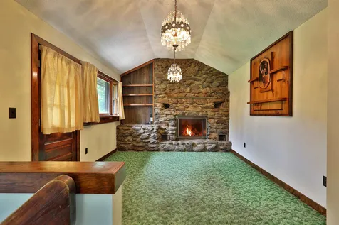 87 Twitchell Settlement Rochester VT 05767