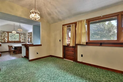 87 Twitchell Settlement Rochester VT 05767