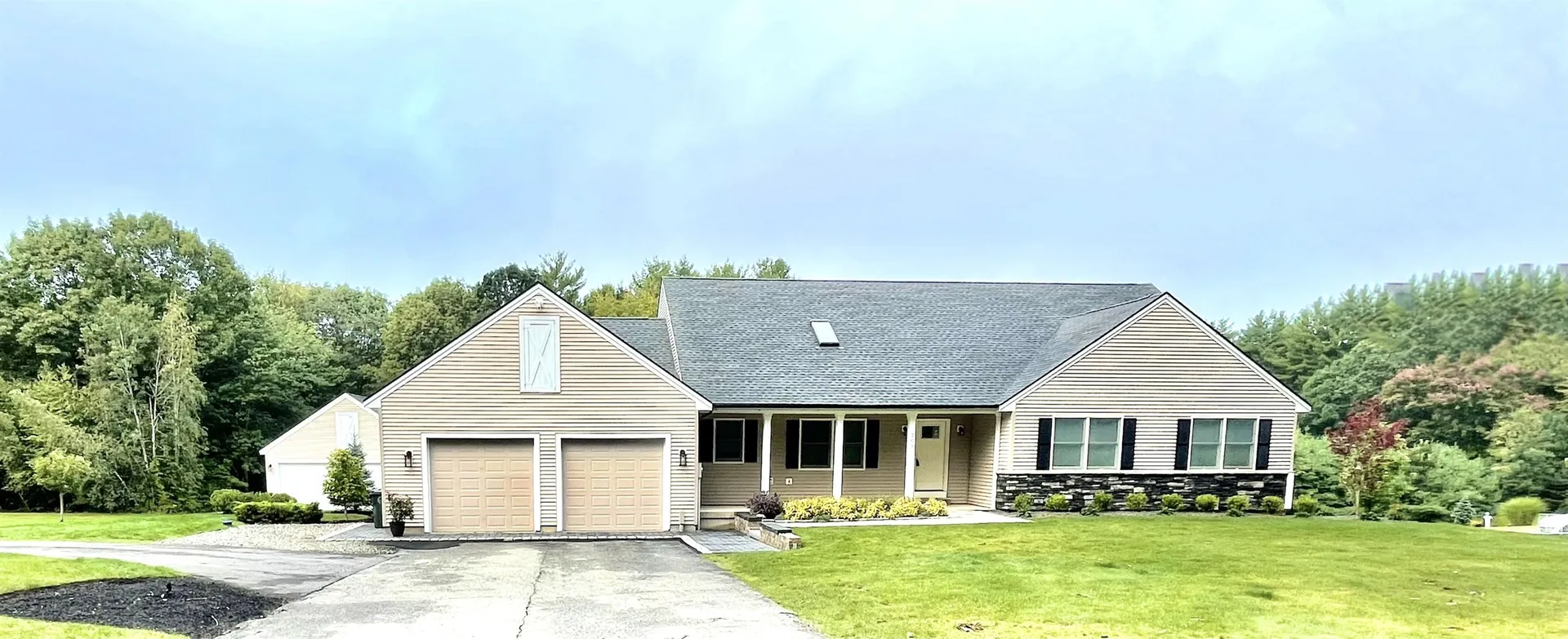 209 Tibbetts Hill Road Goffstown NH 03045