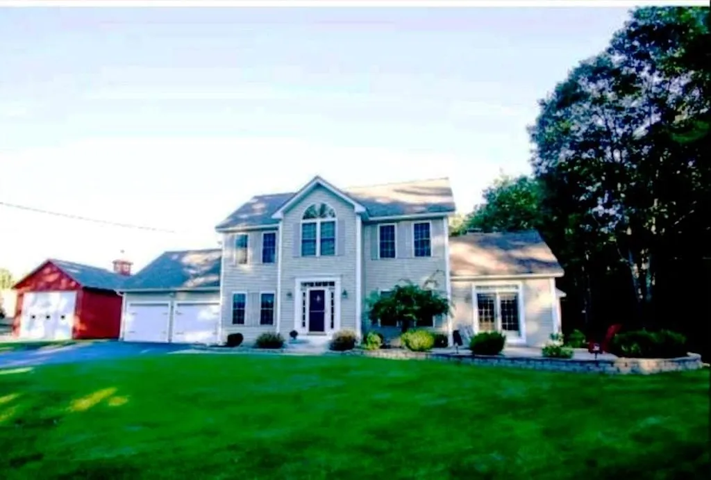 138 Palmer Road Candia NH 03034