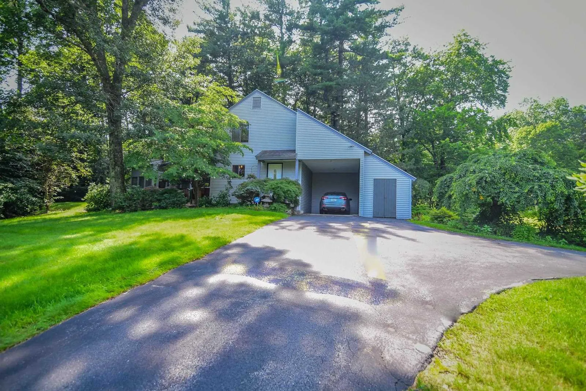 1 Cunningham Drive Derry NH 03038